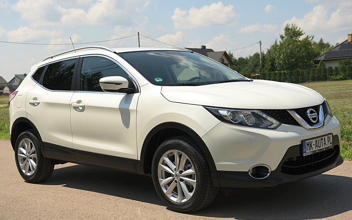 NISSAN QASHQAI * 1.6 Benzyna 163KM * BOGATY !!! * UNIKAT